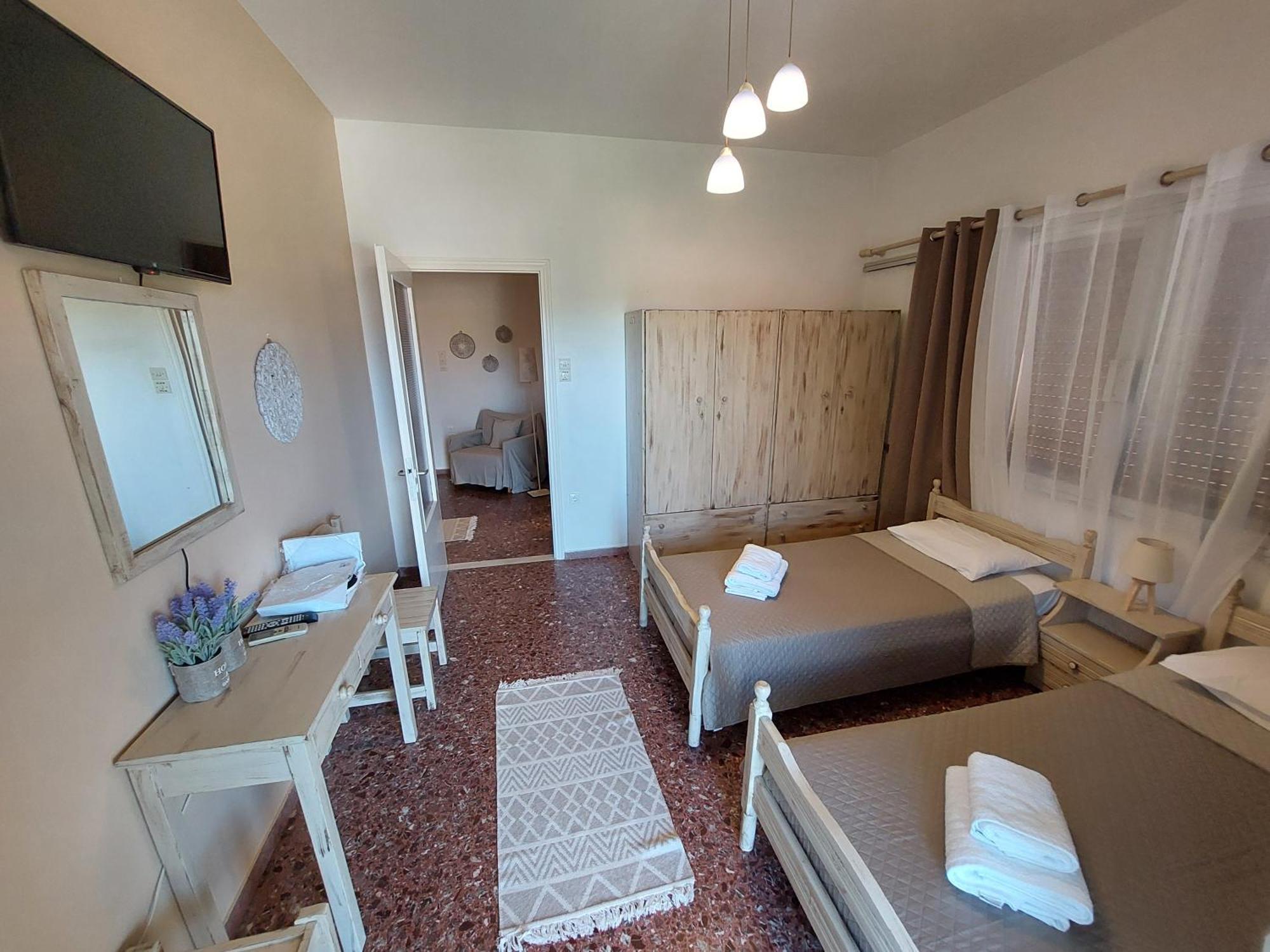 Lourantos Studios & Apartments Вати Экстерьер фото