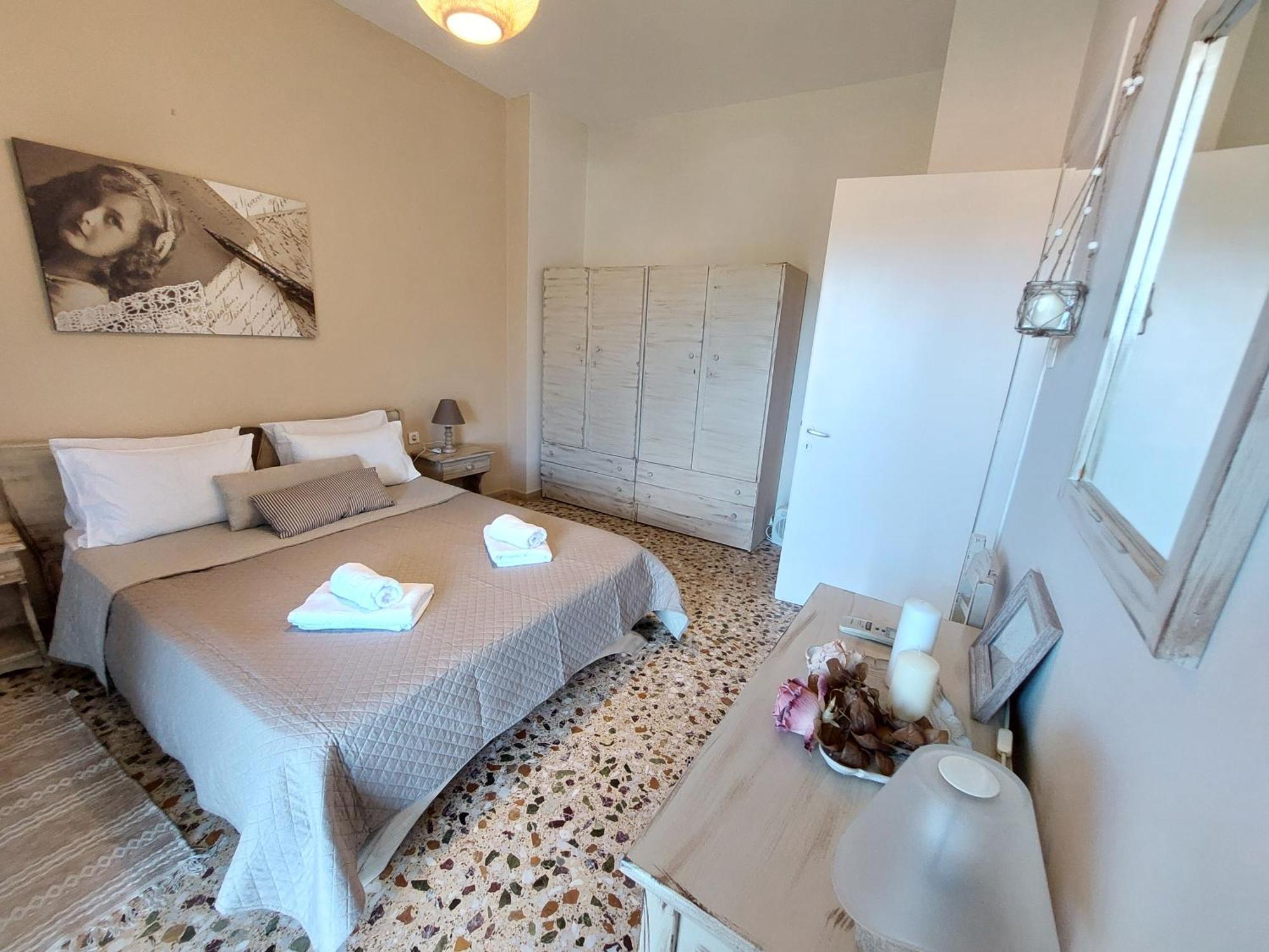 Lourantos Studios & Apartments Вати Экстерьер фото